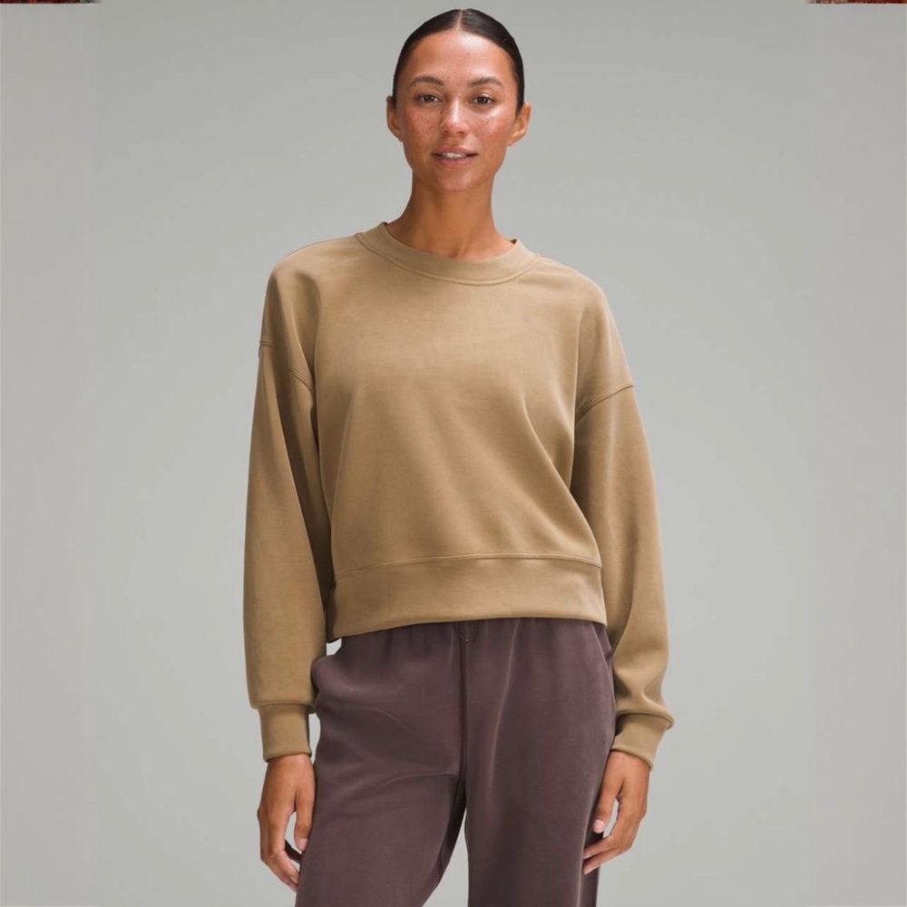 lululemon SOLD OUT Softstreme Cropped Crew Neck Pullover SZ 4 in Allspice - Picture 2 of 6